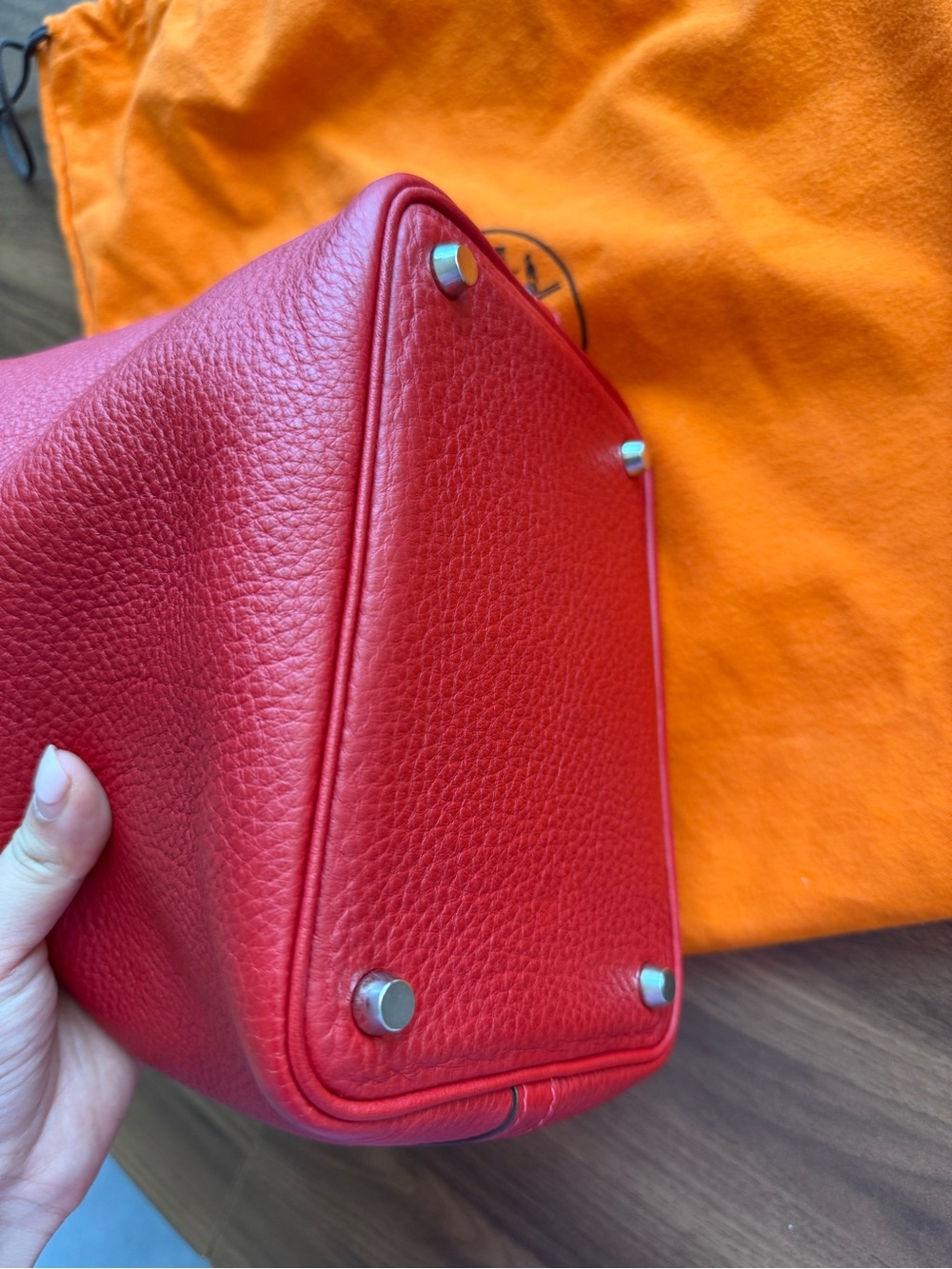 Hermes 2004 Vintage Picotin 18 in Red Togo Leather - Picture 5 of 7